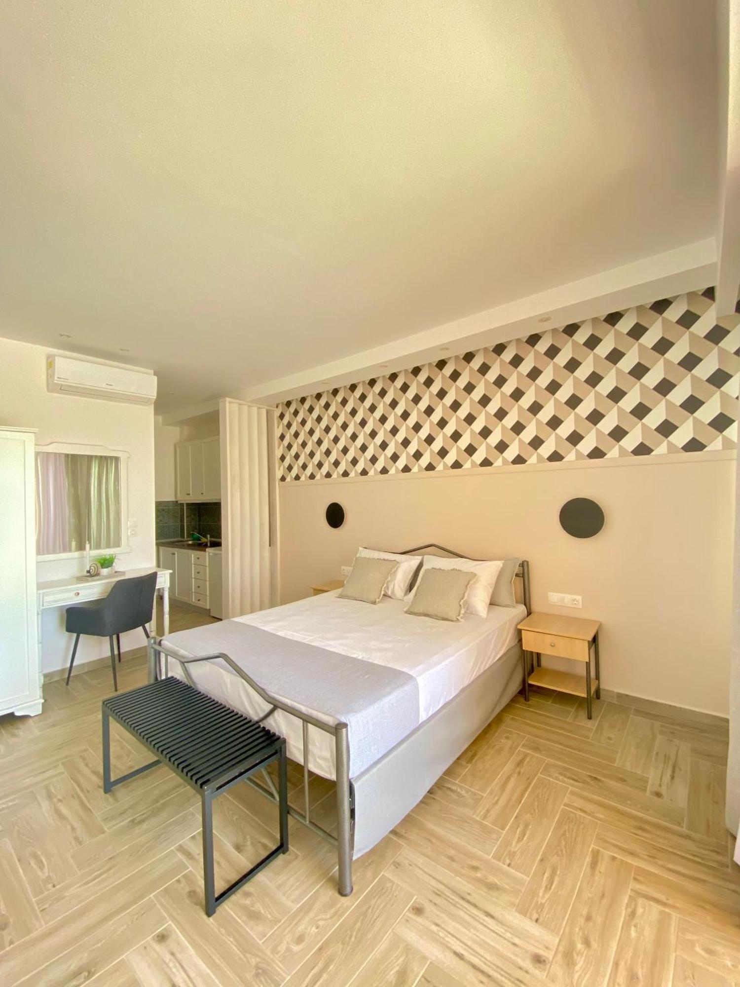 Thea Apartments Skála Marión Bagian luar foto